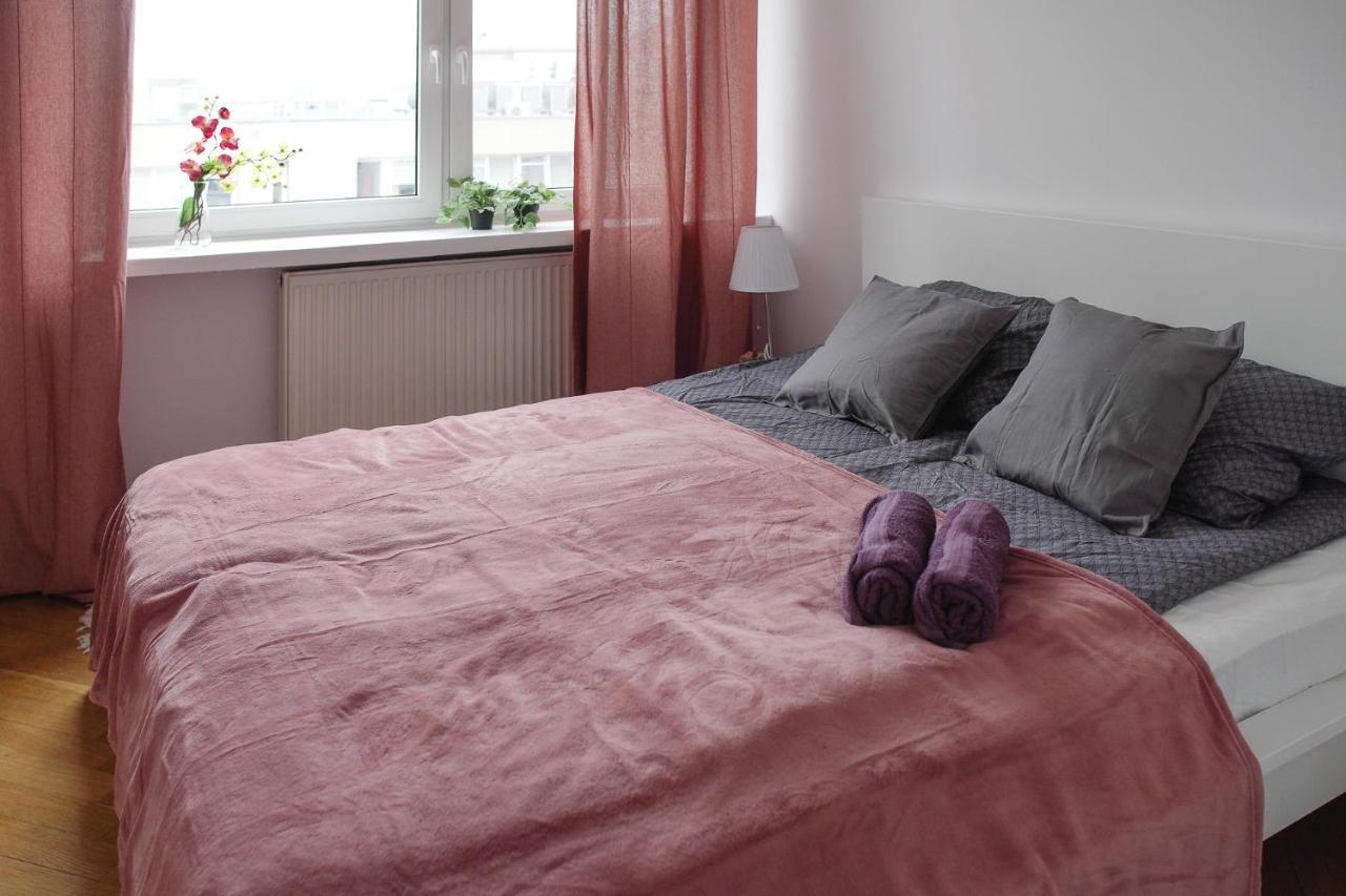 ורשה Apartament Przy Parku Saskim מראה חיצוני תמונה