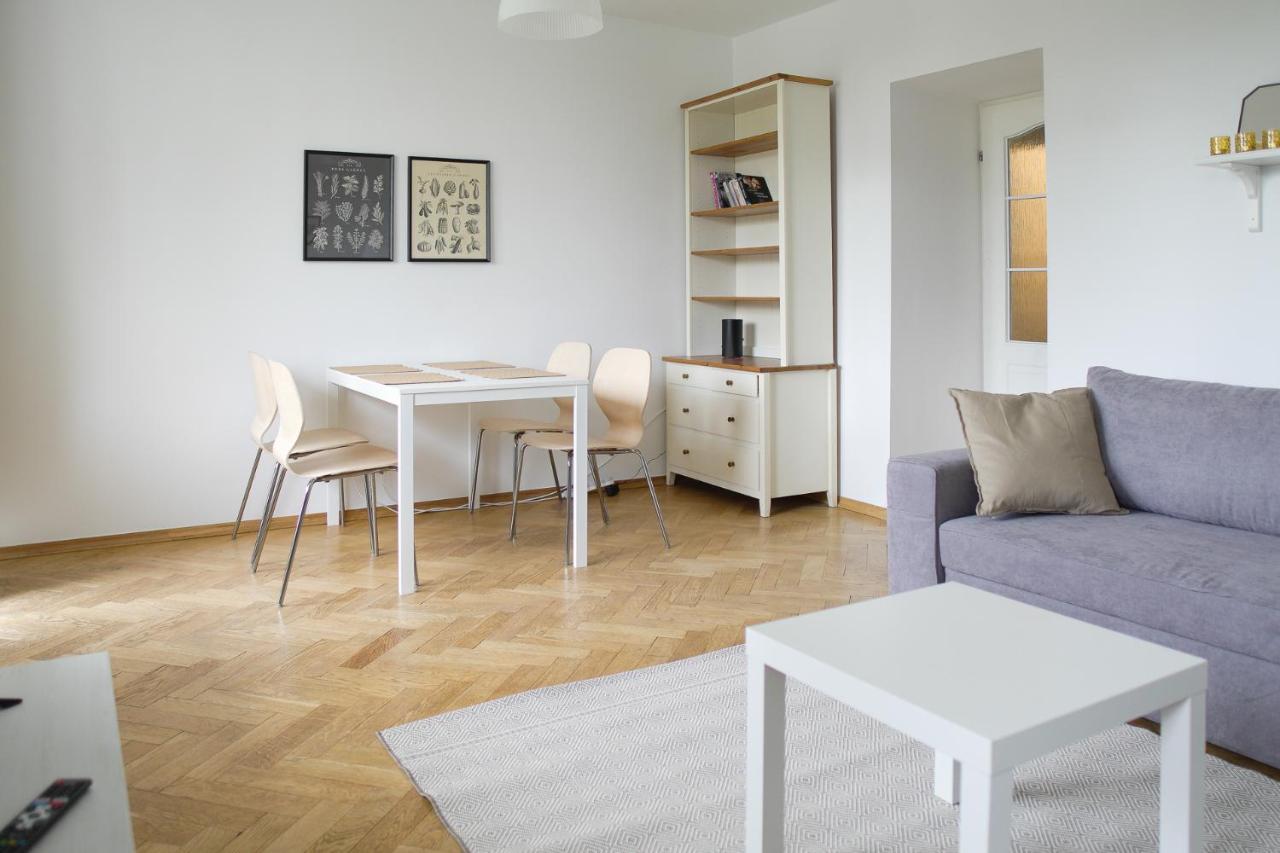 ורשה Apartament Przy Parku Saskim מראה חיצוני תמונה